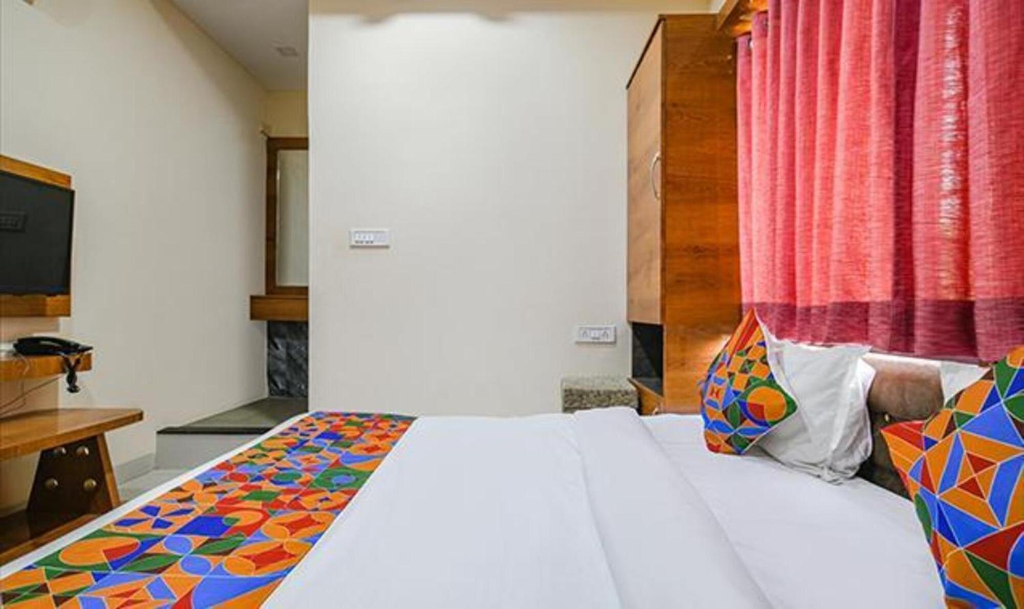 Fabhotel Royal Palace Indore Exterior foto
