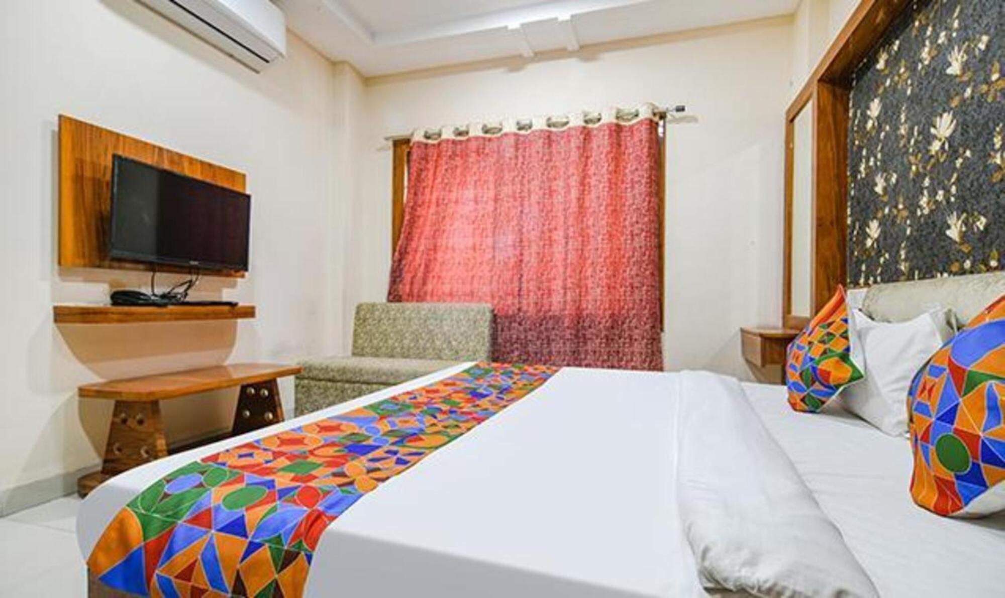 Fabhotel Royal Palace Indore Exterior foto